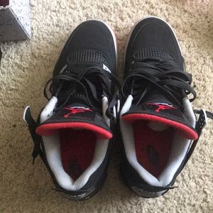 Retro bread 4s